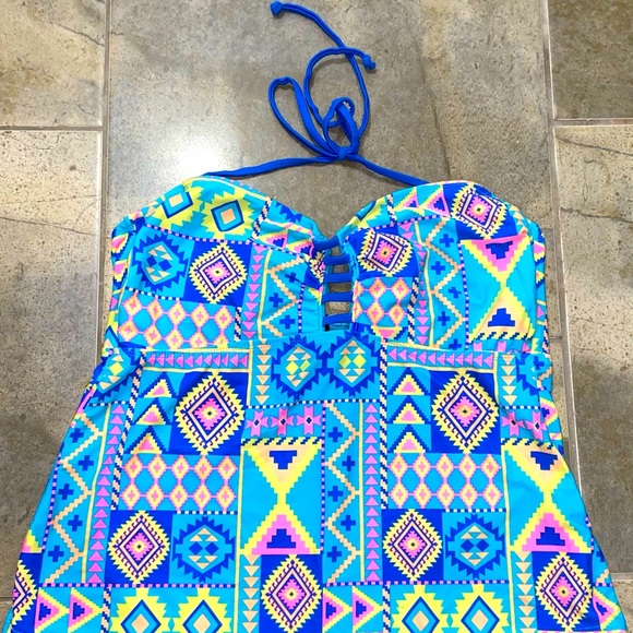 Colorful & Vibrant Bikini Top with padding - Picture 1 of 2